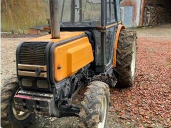Tractor Renault 80-14f: foto 1