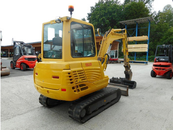 Miniexcavadora Takeuchi tb 235 ( 3.605kg ) powertilt + hydr. sw: foto 4