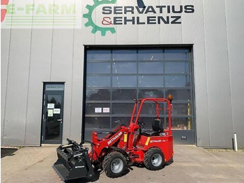 Miniexcavadora THALER