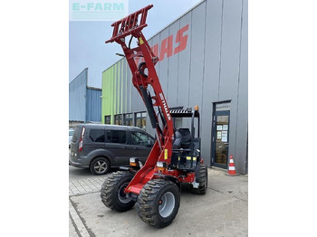 Miniexcavadora THALER