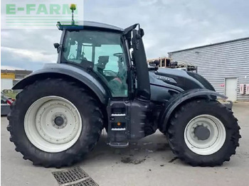 Tractor Valtra t234 versu Versu: foto 3 Tractor Valtra t234 versu Versu: foto 3