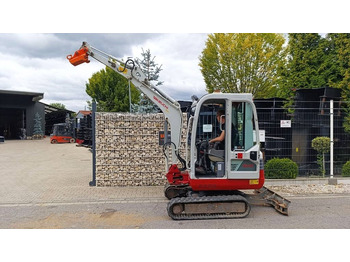 Miniexcavadora TAKEUCHI