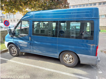 Minibús FORD