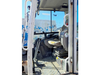 Excavadora VOLVO