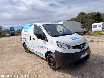 Furgoneta pequeña NISSAN NV200