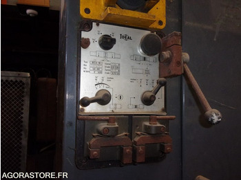 Sierra de cinta para metal RARE SCIE a ruban verticale a métaux ULTRA: foto 5 Sierra de cinta para metal RARE SCIE a ruban verticale a métaux ULTRA: foto 5