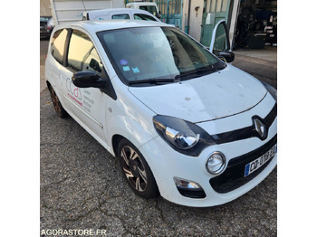 Coche RENAULT