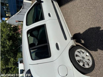 Coche Renault CLIO 2: foto 3