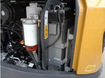 Excavadora de cadenas nuevo XCMG XE60GA: foto 5