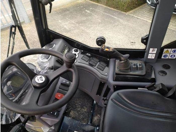 Cargadora de ruedas telescópica nuevo GiANT G3500 Tele: foto 3 Cargadora de ruedas telescópica nuevo GiANT G3500 Tele: foto 3