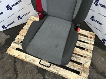 Asiento para Camión Renault T: foto 4