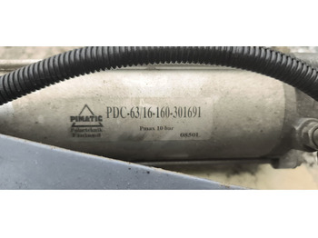 Cilindro hidráulico Neoplan BODE цилиндр закрытия: foto 3 Cilindro hidráulico Neoplan BODE цилиндр закрытия: foto 3