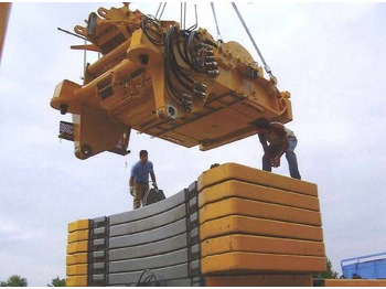 Autogrúa LIEBHERR LTM 1500-8.1: foto 3