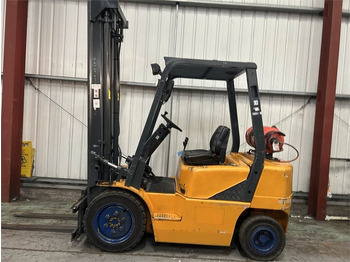Carretilla elevadora de gas DAEWOO