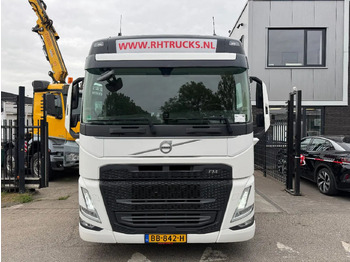 Cabeza tractora Volvo FM 380 4X2 EURO 6 NEW FACE SKIRTS AIRCO SPOILERS: foto 2