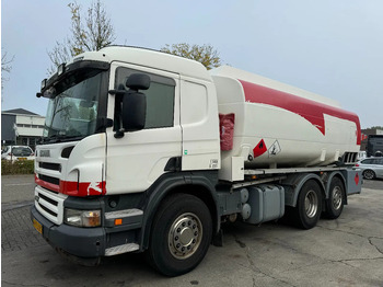 Cisterna camión SCANIA P 400