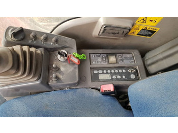 Excavadora de cadenas HITACHI ZX 470LCH-3: foto 4