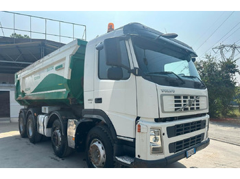Volquete camión VOLVO FM12