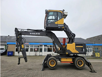 Excavadora VOLVO EW160E