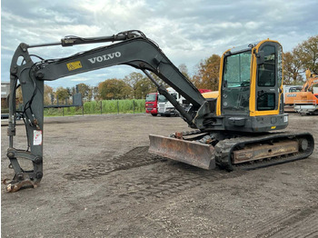 Excavadora VOLVO ECR88