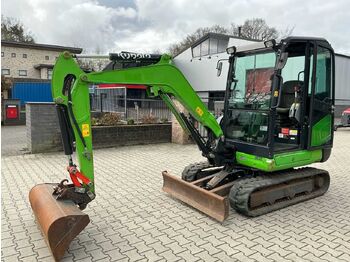Miniexcavadora KUBOTA KX027-4
