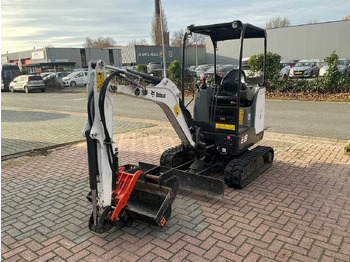 Miniexcavadora BOBCAT E19