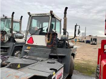 Camión 2002 TERBERG TERMINAL TRACTOR: foto 4