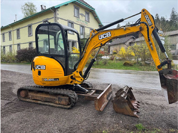 Miniexcavadora JCB 8025