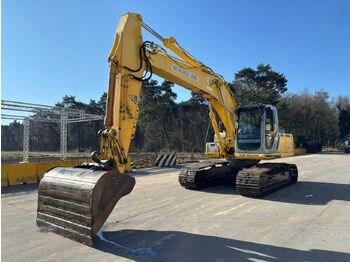 Excavadora NEW HOLLAND E215B