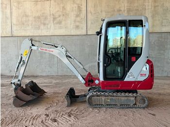 Miniexcavadora TAKEUCHI