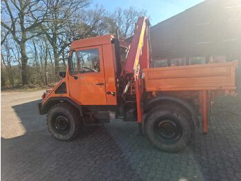 Camión UNIMOG U90