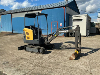 Miniexcavadora VOLVO EC18D