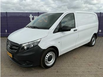 Vehículo comercial ligero MERCEDES-BENZ Vito 109