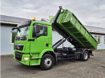 Multibasculante camión MAN TGM 15.290