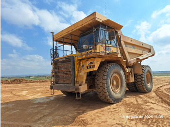 Dúmper rígido KOMATSU HD605
