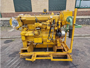 Maquinaria de construcción CATERPILLAR