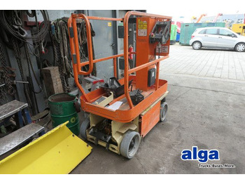 Camión con plataforma elevadora JLG
