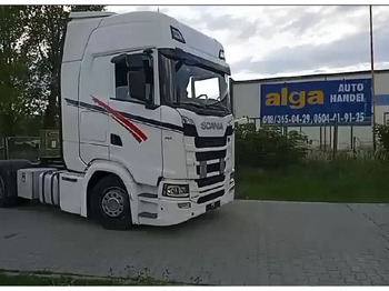 Cabeza tractora SCANIA S 450