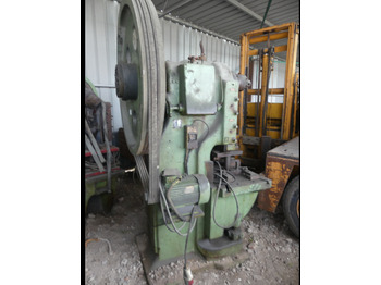 Máquina para metal