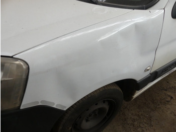 Coche Voiture Citroën Berlingo: foto 2