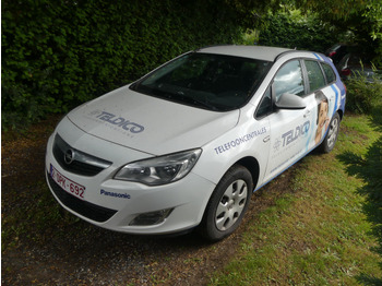 Coche OPEL