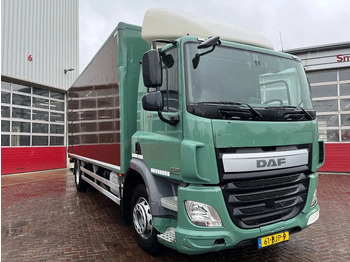 Camión caja cerrada DAF CF