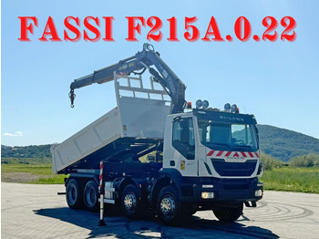 Volquete camión IVECO Trakker