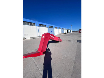 Equipo de manutención SEACOM