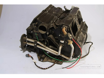 Calefacción/ Ventilación para Camión DAF Heating, Ventilation & AC Kachel unit DAF XF105: foto 2