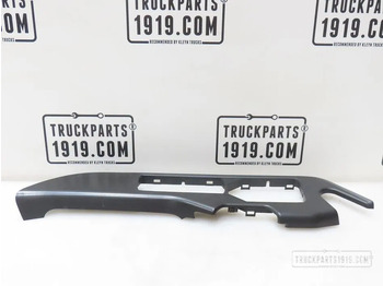 Puerta y piezas SCANIA