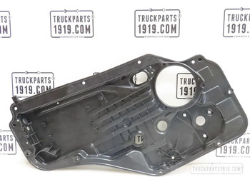 Puerta y piezas SCANIA