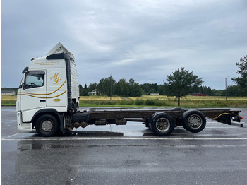 Chasis camión Volvo FH500 6x2: foto 2