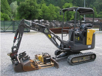 Miniexcavadora VOLVO EC18C