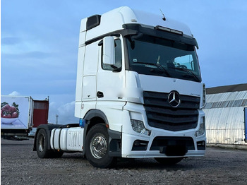 Cabeza tractora MERCEDES-BENZ Actros 1845